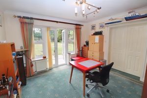PERRY LANE- click for photo gallery